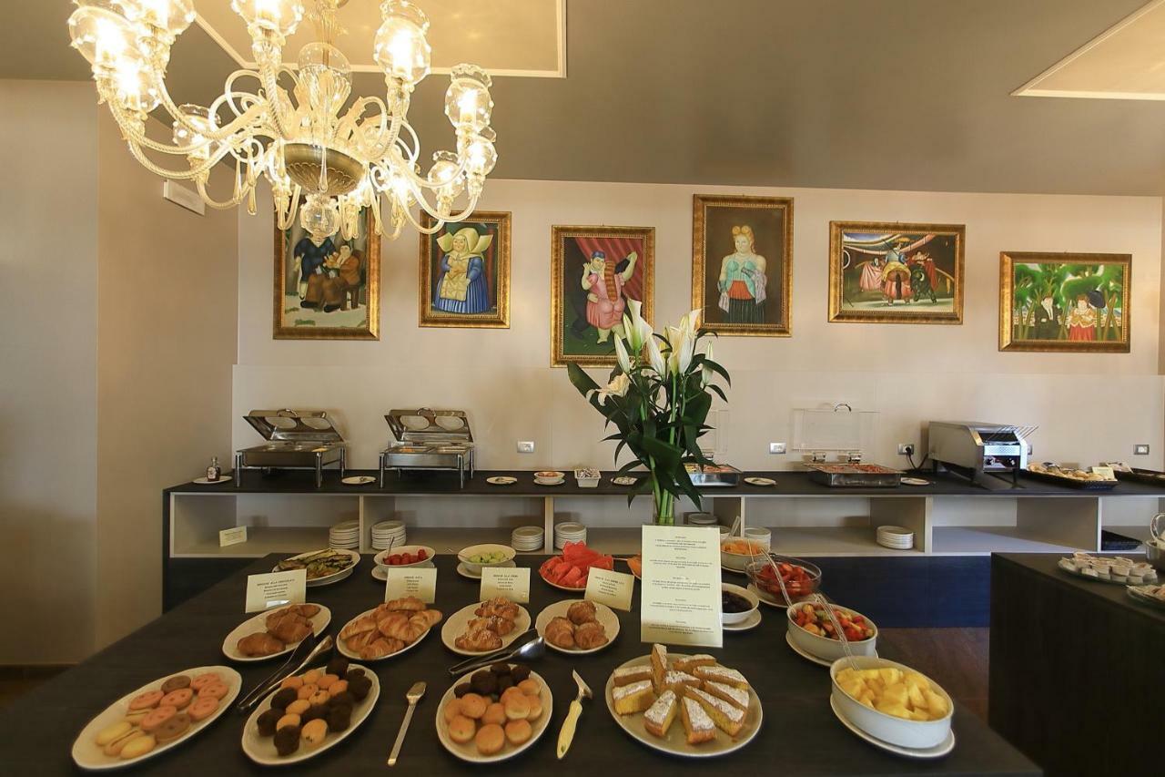 Hotel San Marco 페스키에라델가르다 외부 사진